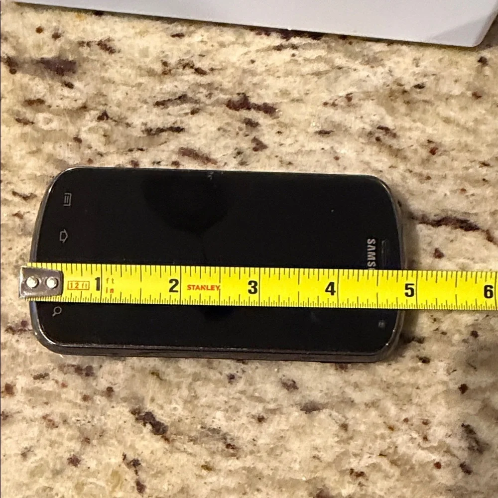 Samsung Black Smartphone with Keyboard